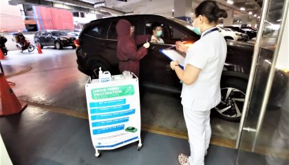 Drive-Thru Vaccination at The Medical City Clinic @ SM South Tower